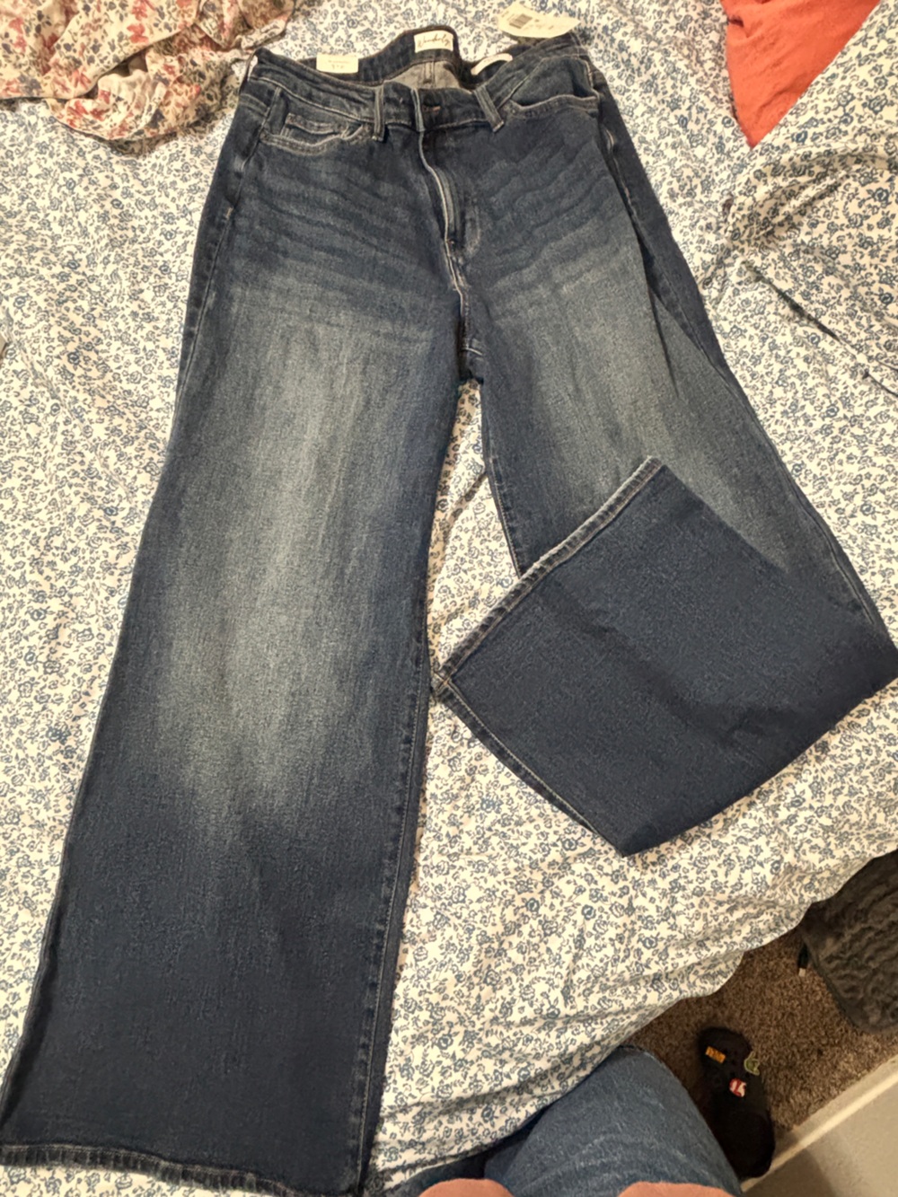 Wonderly Wide Leg Jeans